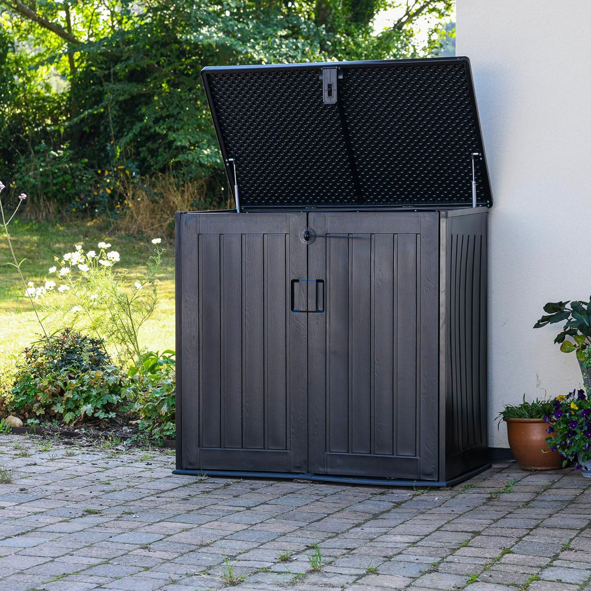 775L Outdoor Storage Box - Large Weather-Resistant Garden Storage